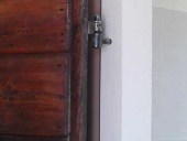 Dettaglio del fissaggio a muro.