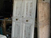 Porte shabby; porta antica restaurata in shabby